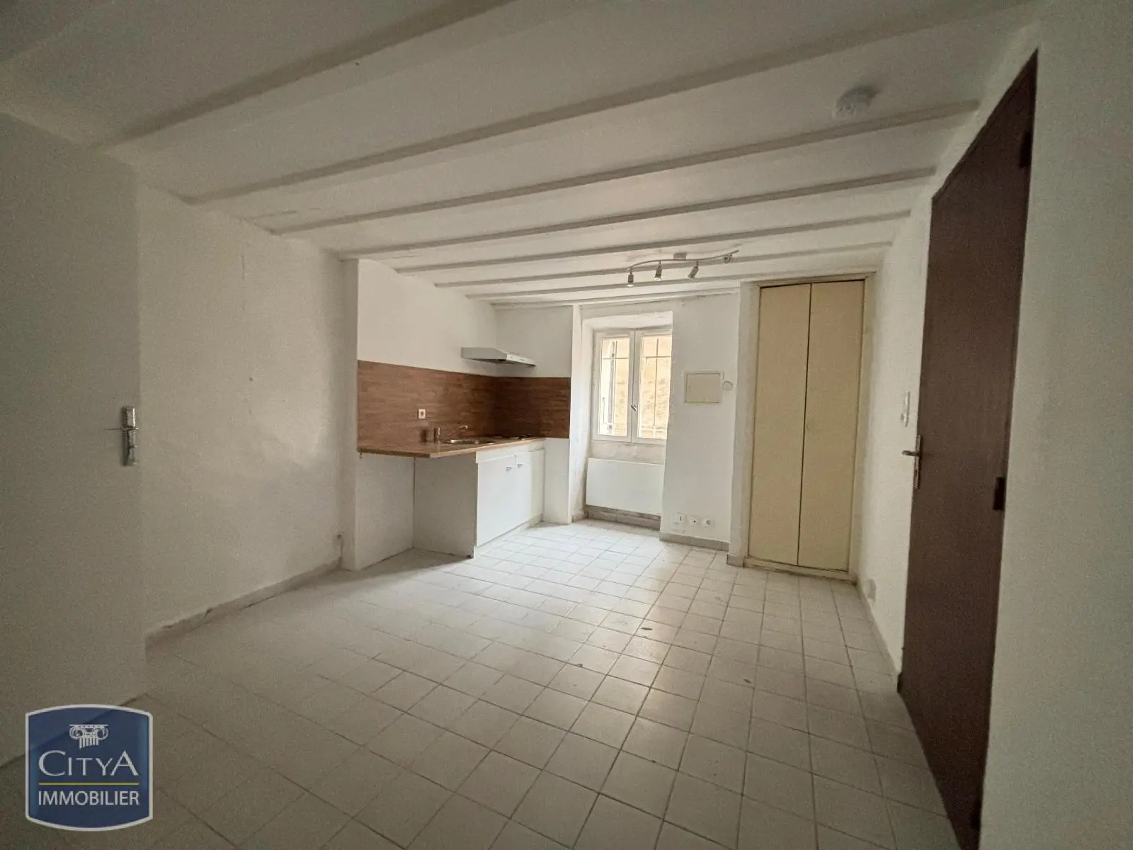Photo 1 Appartement 1 pièce 16m²