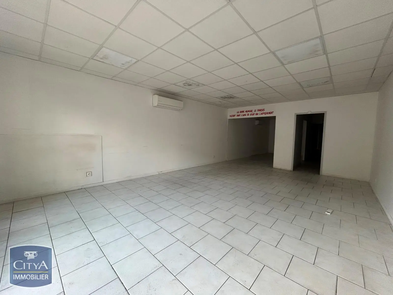 Photo 1 Local Commercial 127.15m²