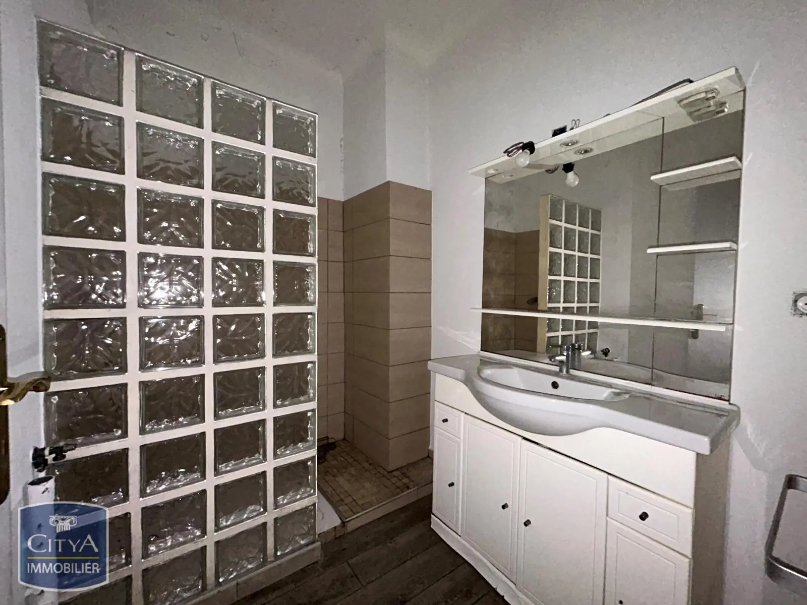 Photo 5 Local Commercial 127.15m²