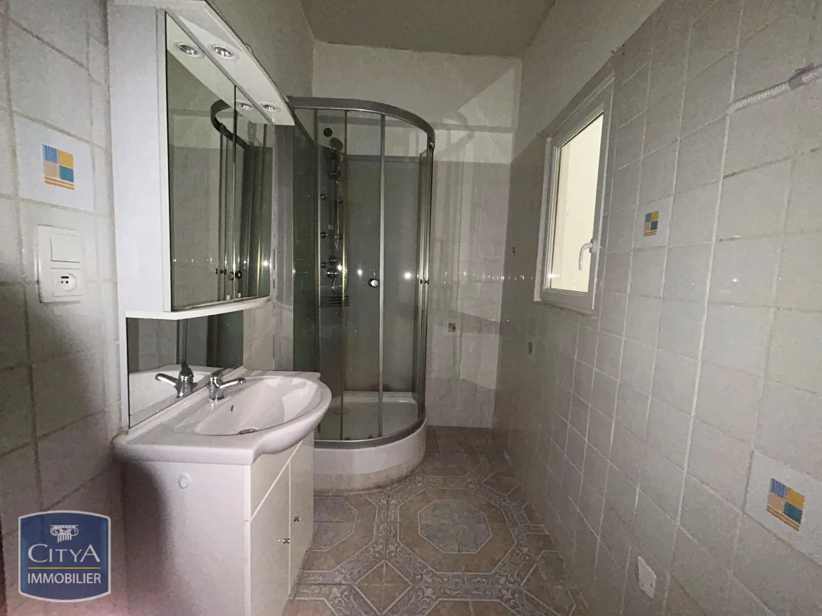 Photo 3 Appartement 1 pièce 28.43m²