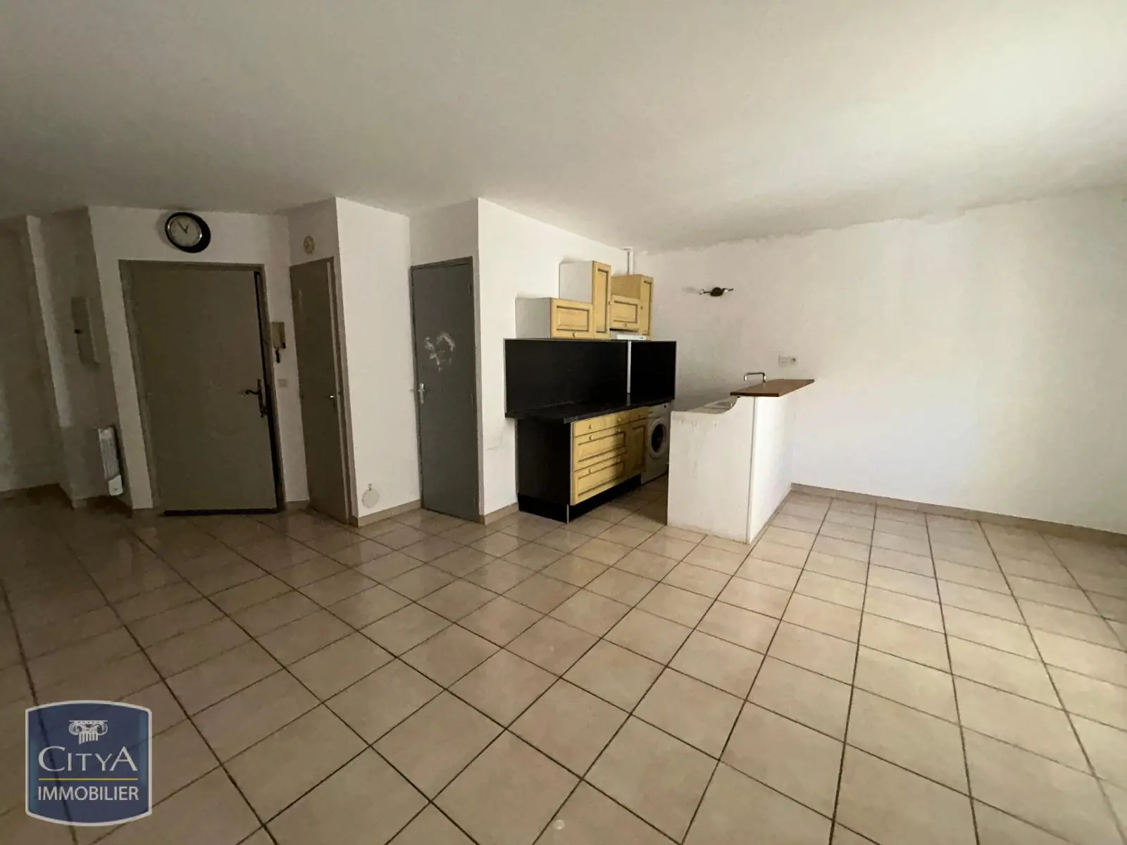 Photo 3 Appartement 1 pièce 30.27m²