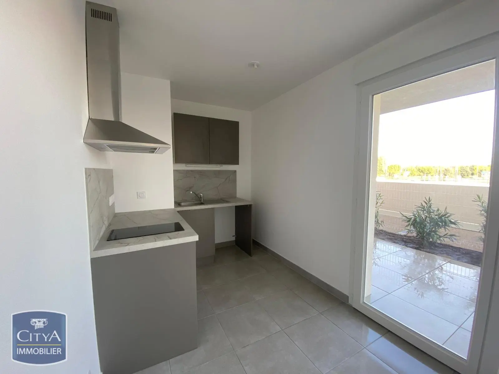 Photo 3 Appartement 1 pièce 32.17m²