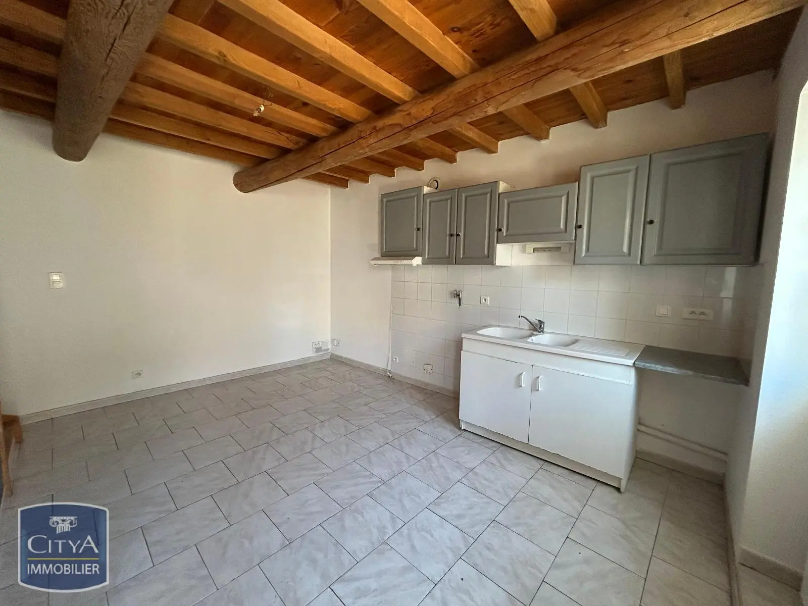 Photo 1 Appartement 2 pièces 31.56m²