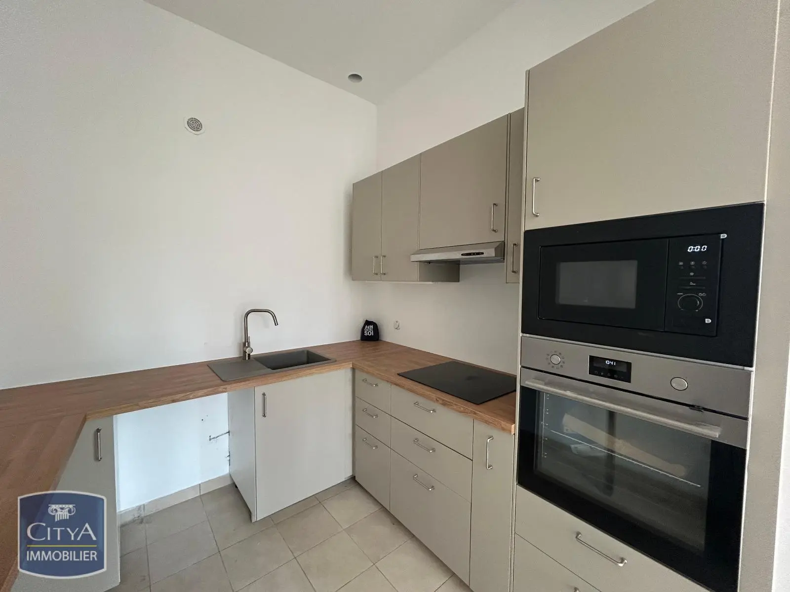 Photo 1 Appartement 2 pièces 66.39m²