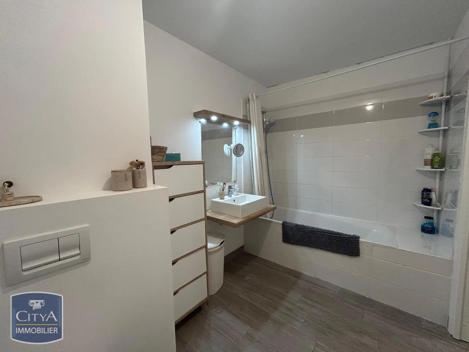 Photo 8 pour Appartement 4 pièces 81.8m² Photo 8 Appartement 4 pièces 81.8m²