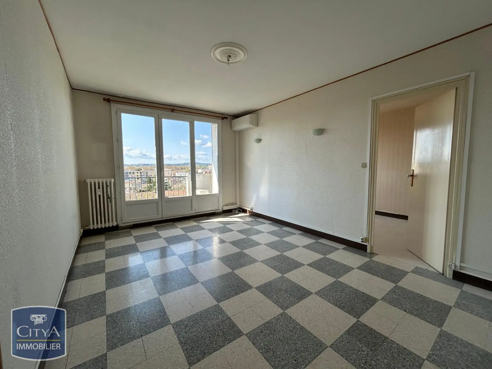 Photo 2 Appartement 3 pièces 56.55m²