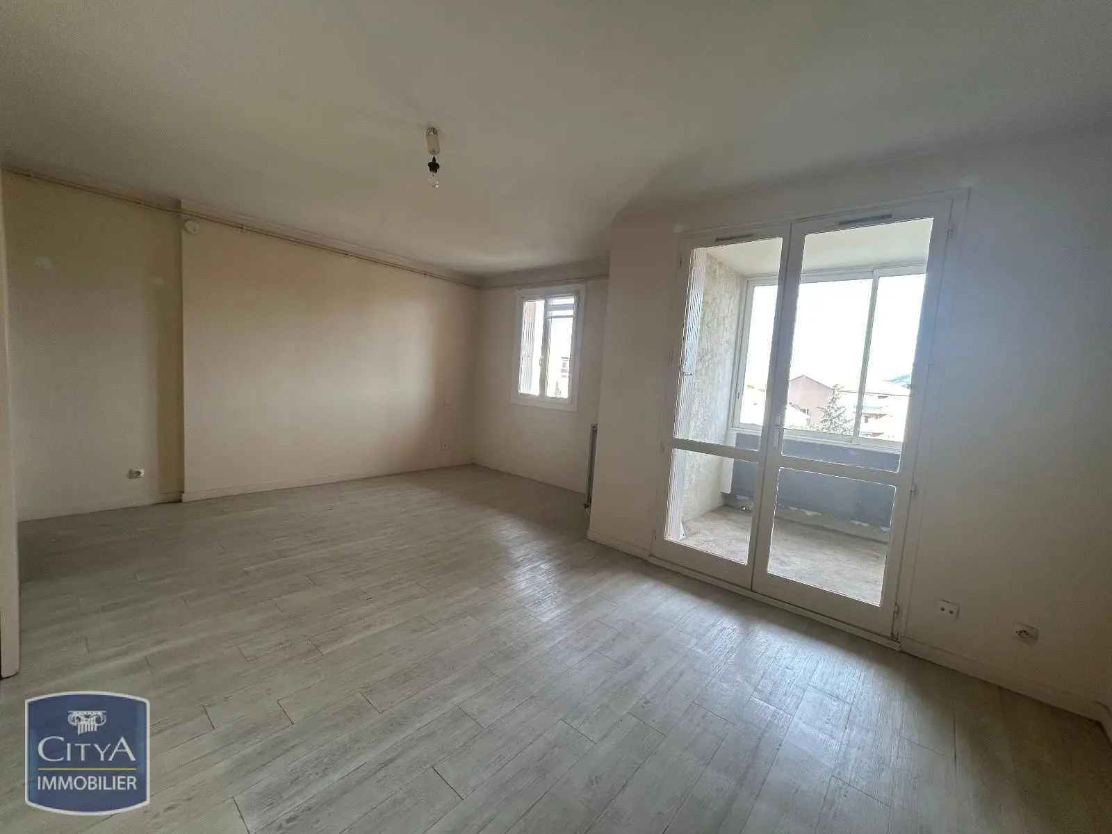 Photo 3 Appartement 1 pièce 30.99m²