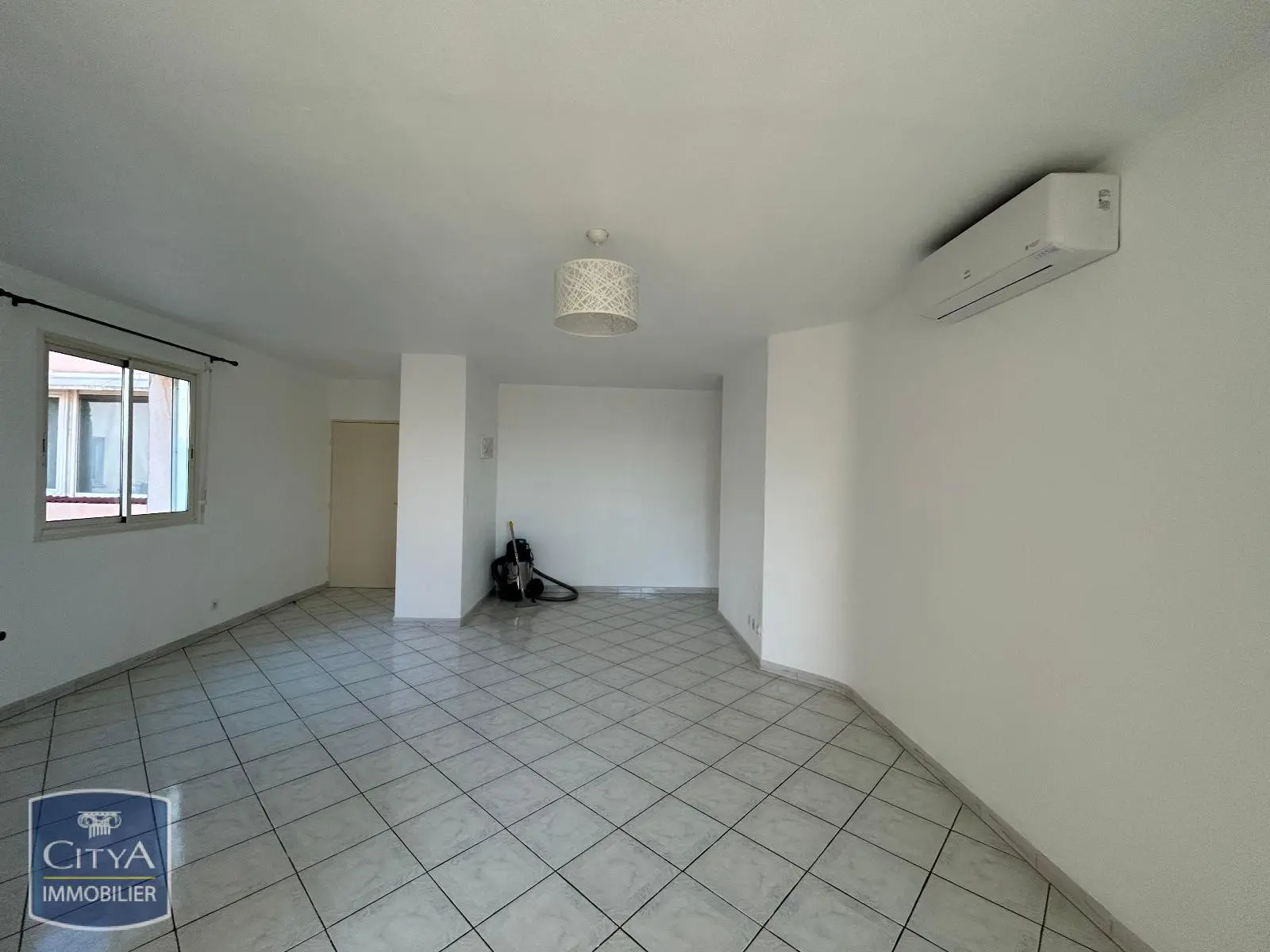 Photo 3 Appartement 2 pièces 61m²