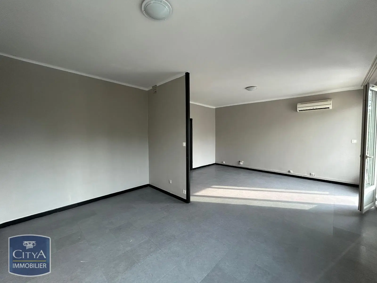 Photo 1 Appartement 4 pièces 72.33m²
