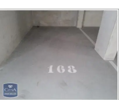 Photo 1 Parking