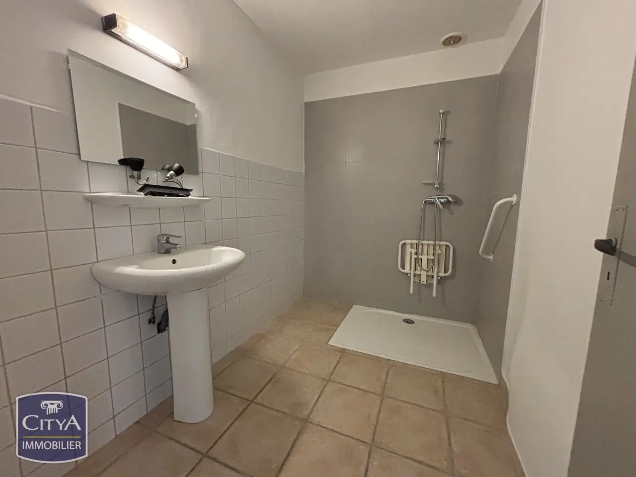 Photo 10 Maison 6 pièces 172m²