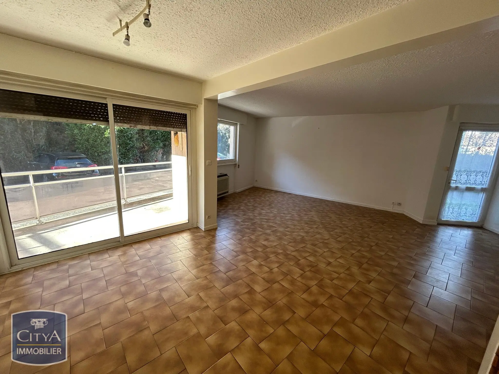 Photo 2 Appartement 4 pièces 99m²