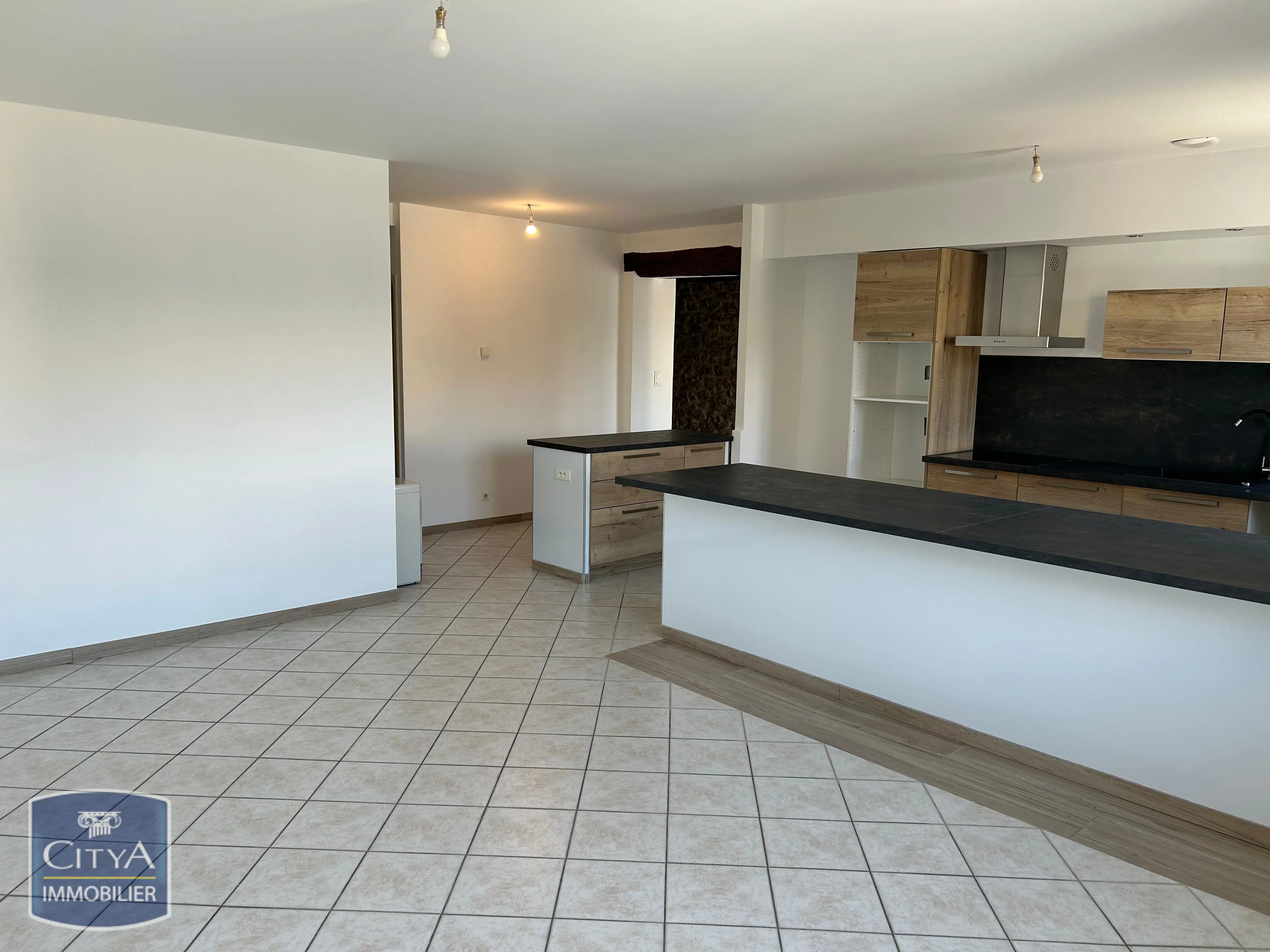 Photo 2 Appartement 3 pièces 107m²