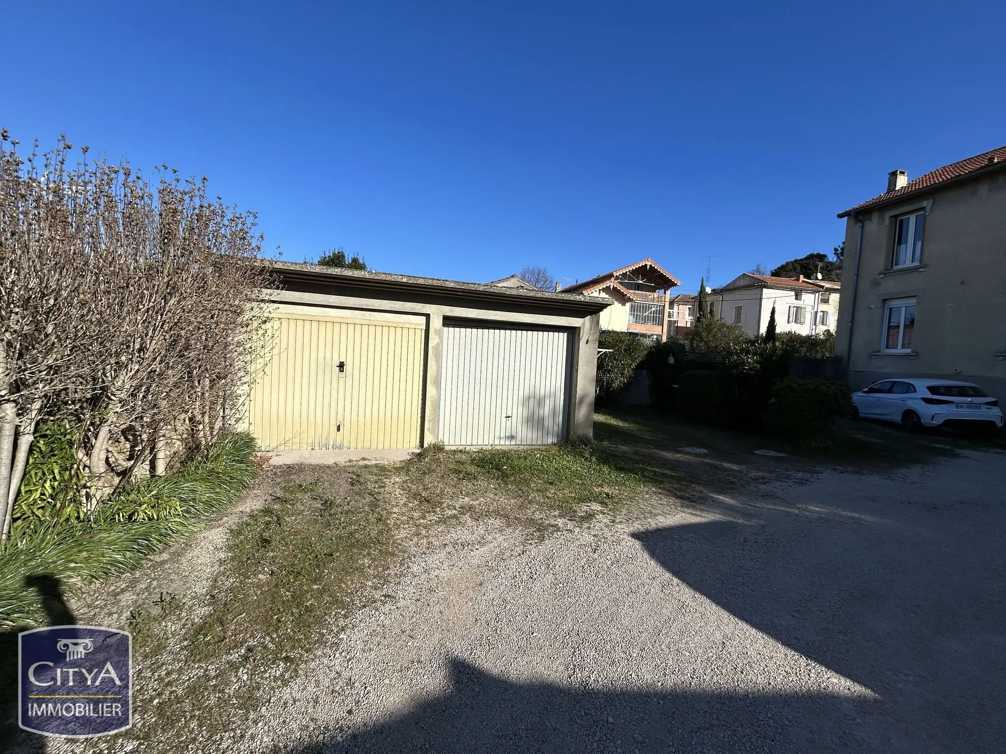 Photo 7 Immeuble 245m²