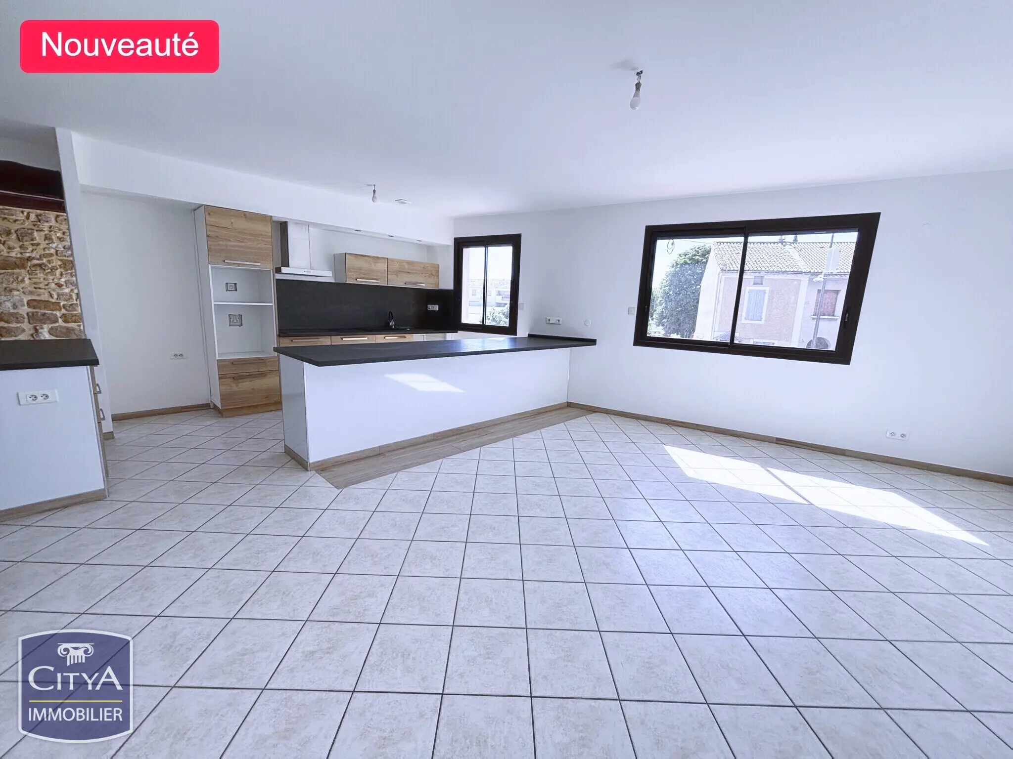 Photo 1 Appartement 3 pièces 111m²