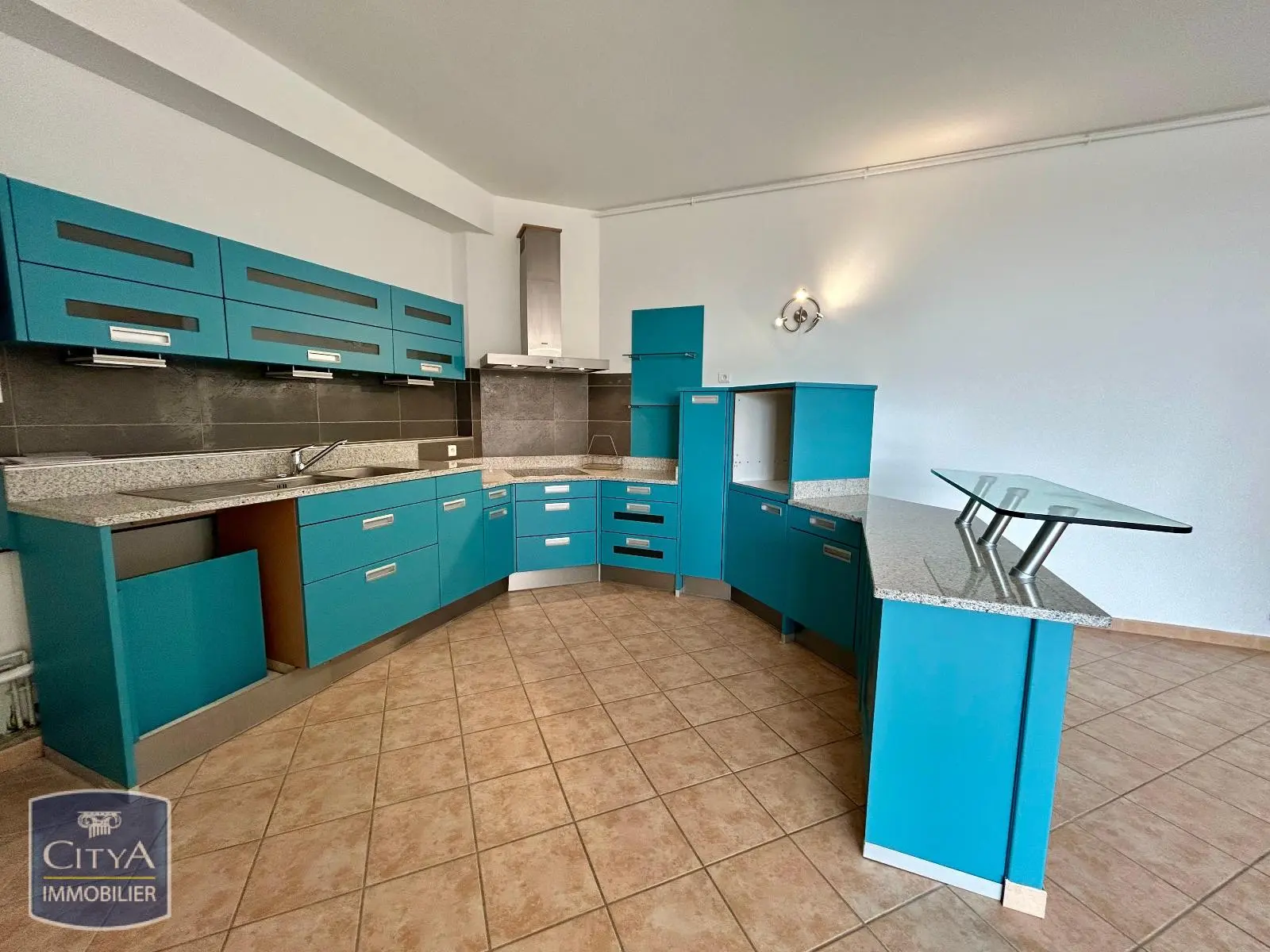 Photo 2 Appartement 4 pièces 147.7m²