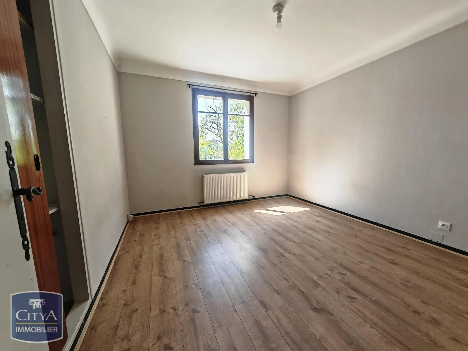 Photo 8 Maison 6 pièces 202m²
