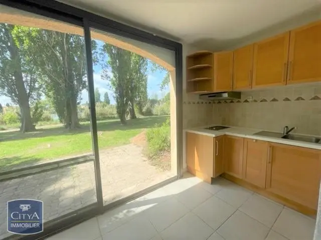 Photo 2 Appartement 1 pièce 34m²