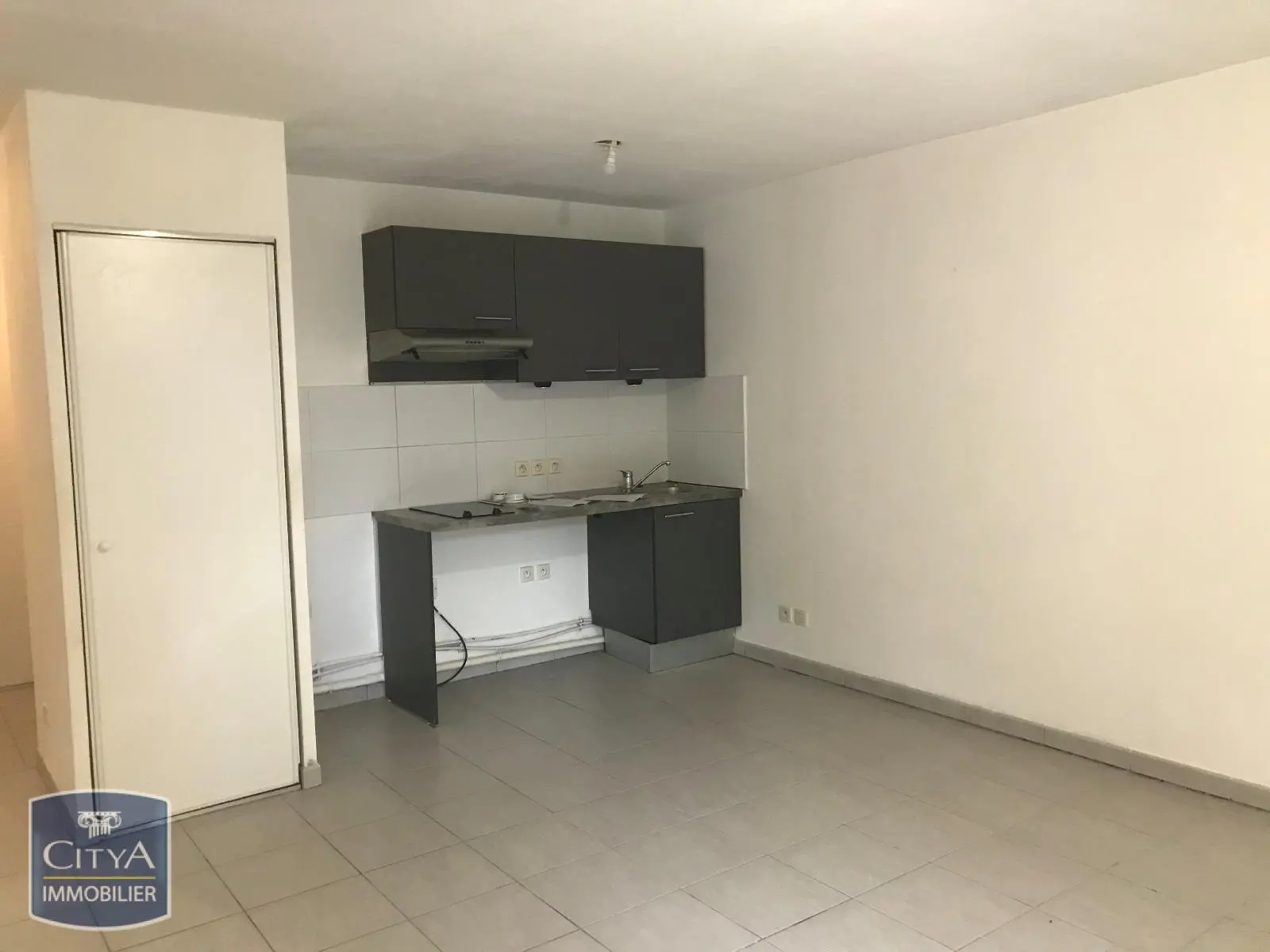 Photo 2 Appartement 1 pièce 34.05m²