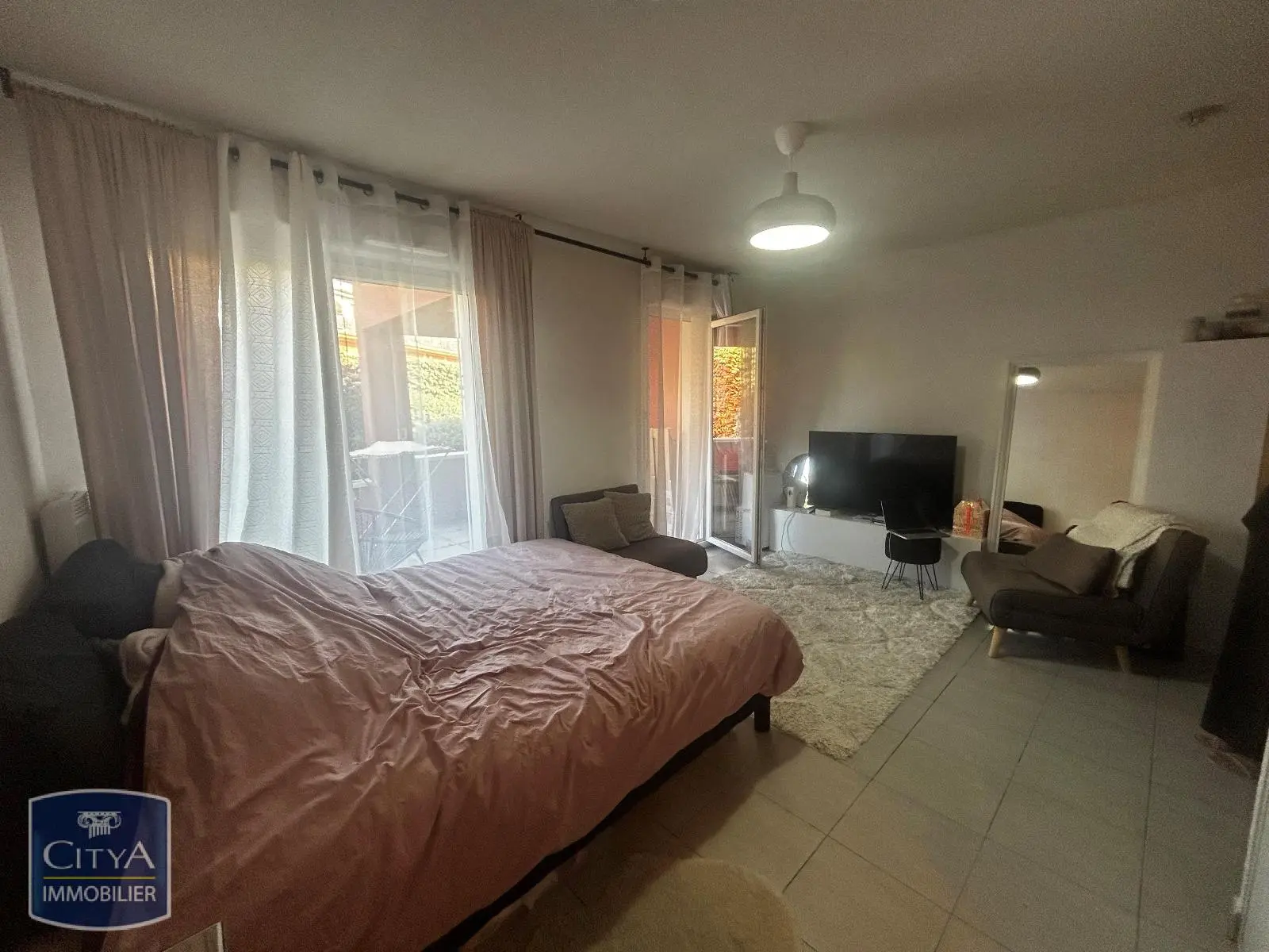 Photo 2 Appartement 1 pièce 28.05m²