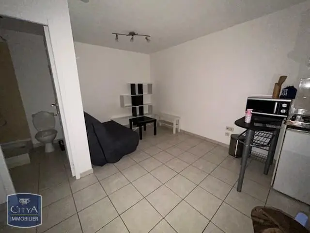Photo 1 Appartement 1 pièce 20.02m²