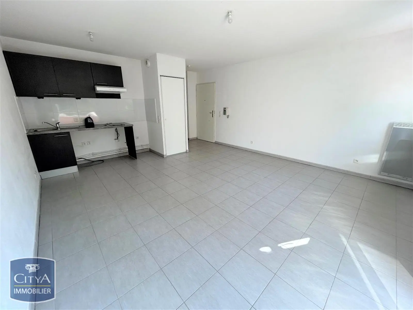 Photo 2 Appartement 1 pièce 33.6m²