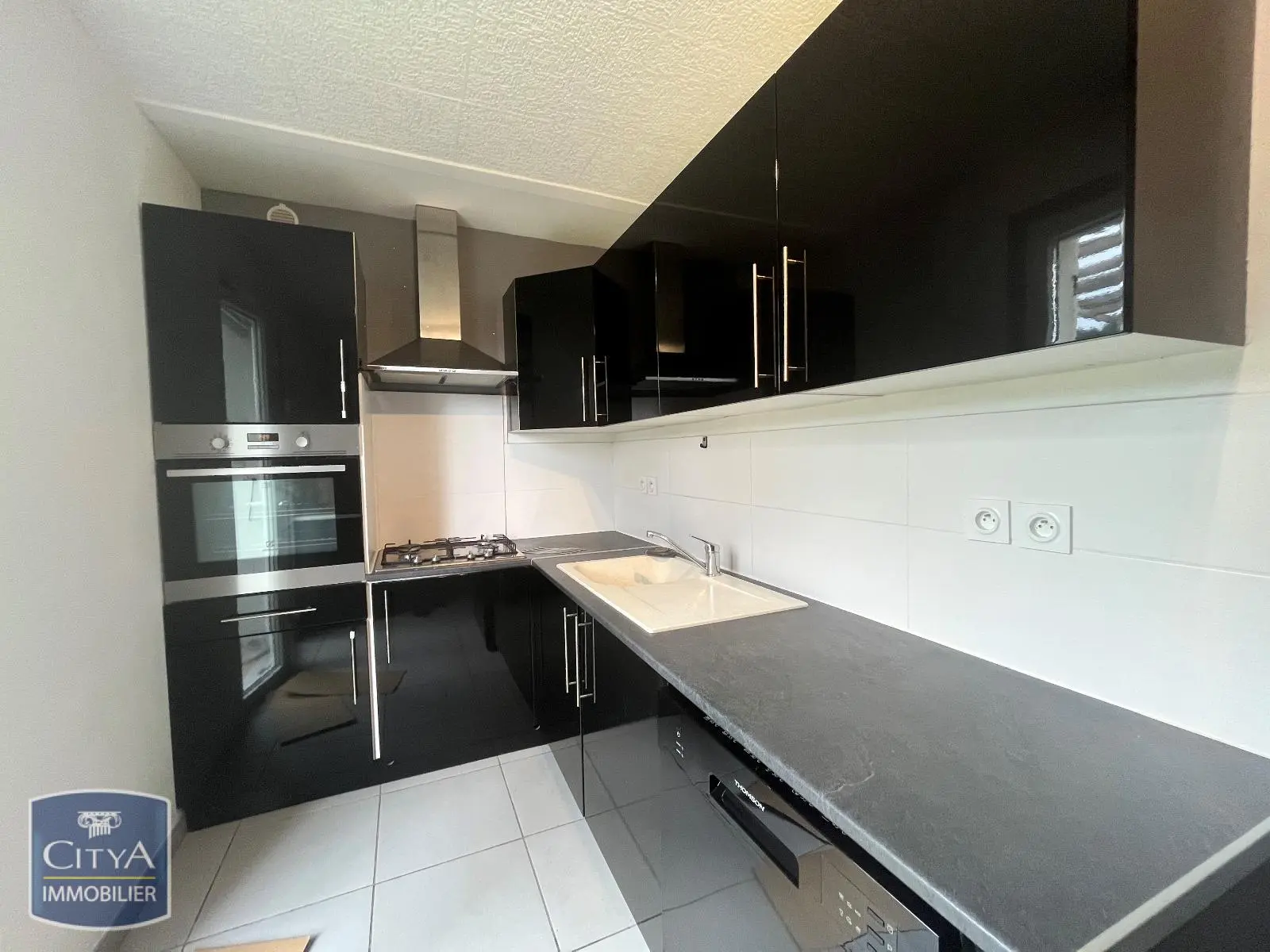 Photo 2 Appartement 2 pièces 45.28m²