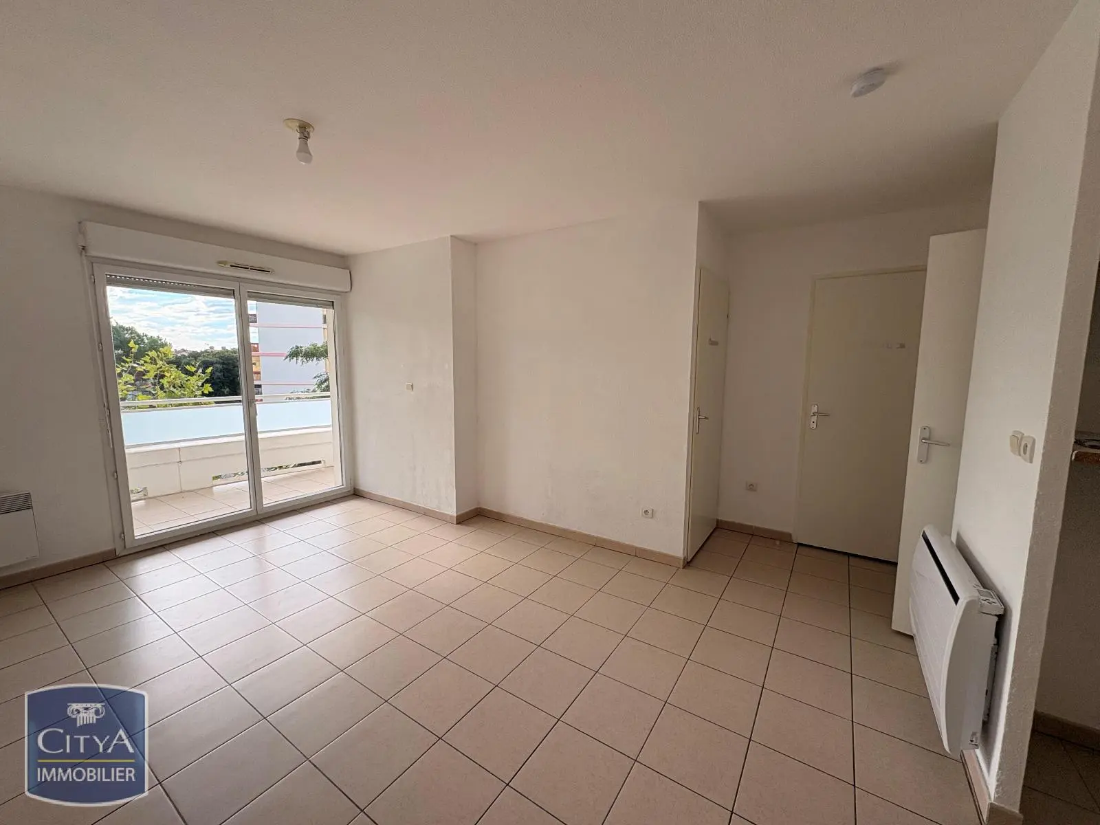 Photo 2 appartement Miramas