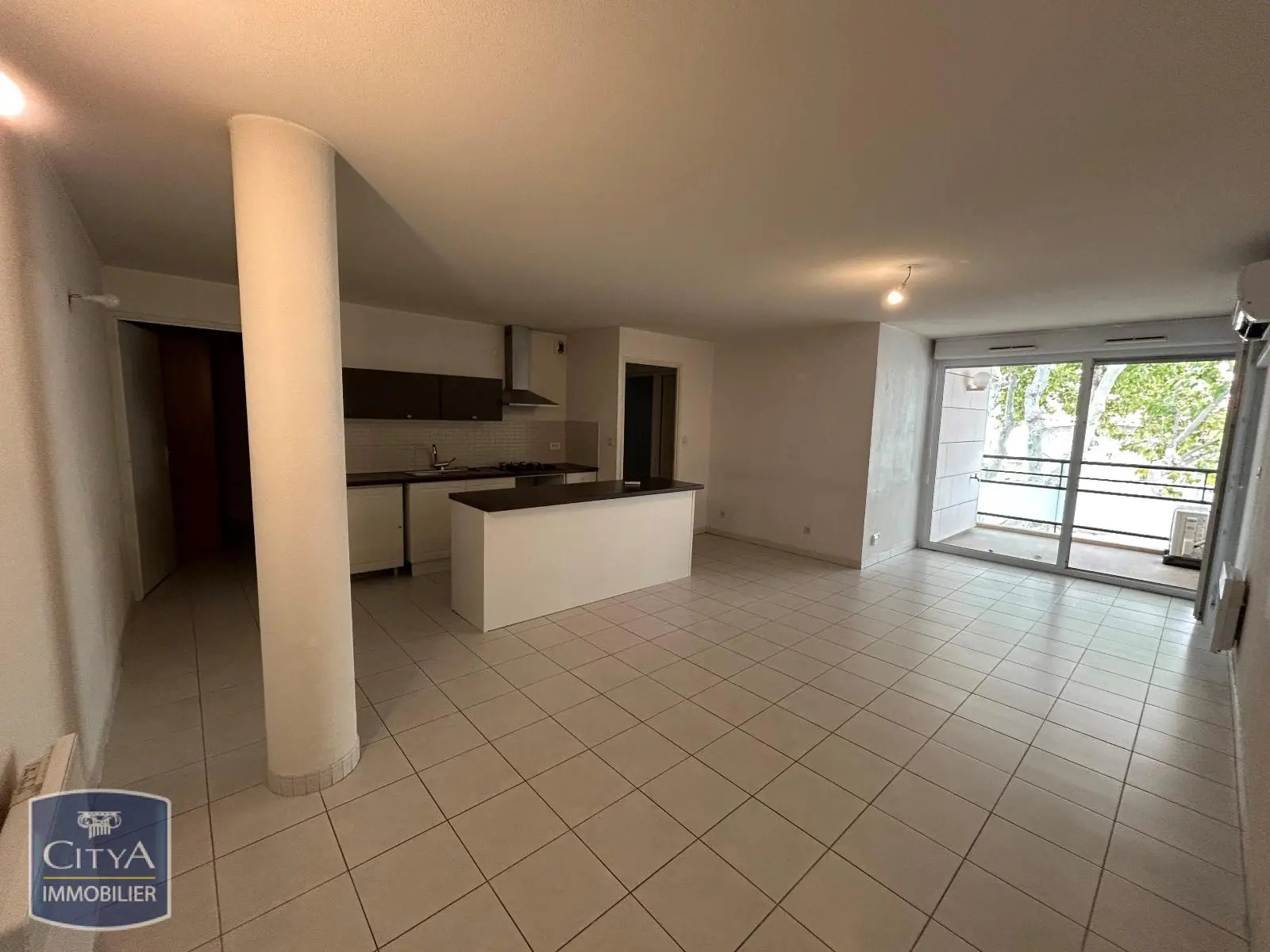 Photo 1 appartement Istres