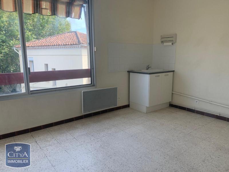 LOCAL COMMERCIAL ISTRES 13800