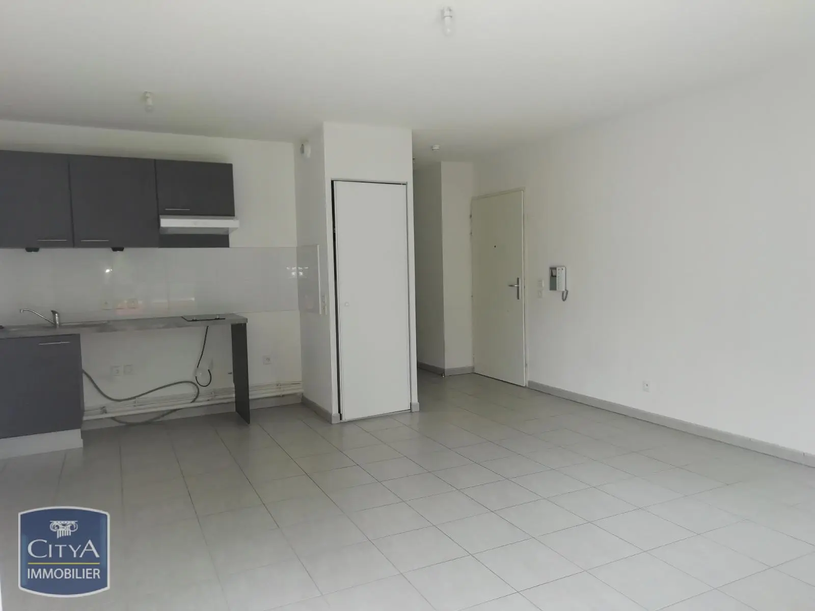 Photo 1 Appartement 1 pièce 33.6m²