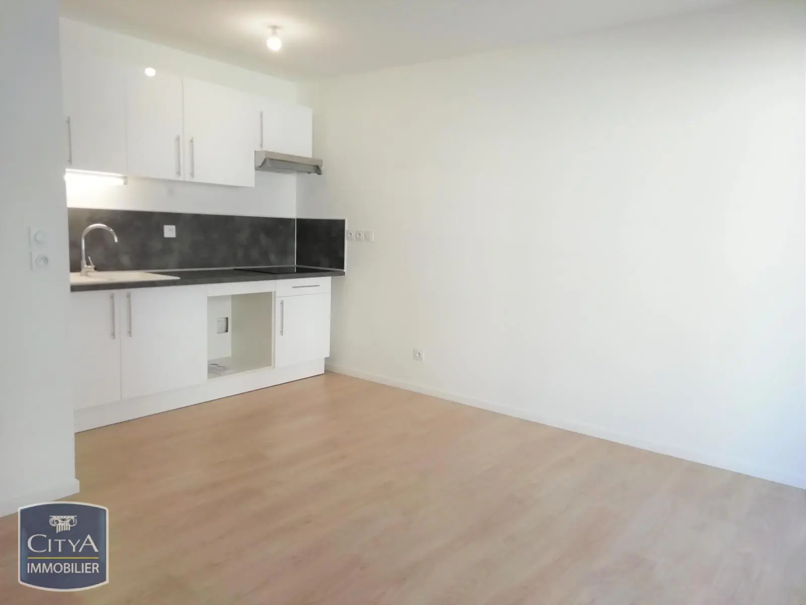 Photo 1 appartement Istres