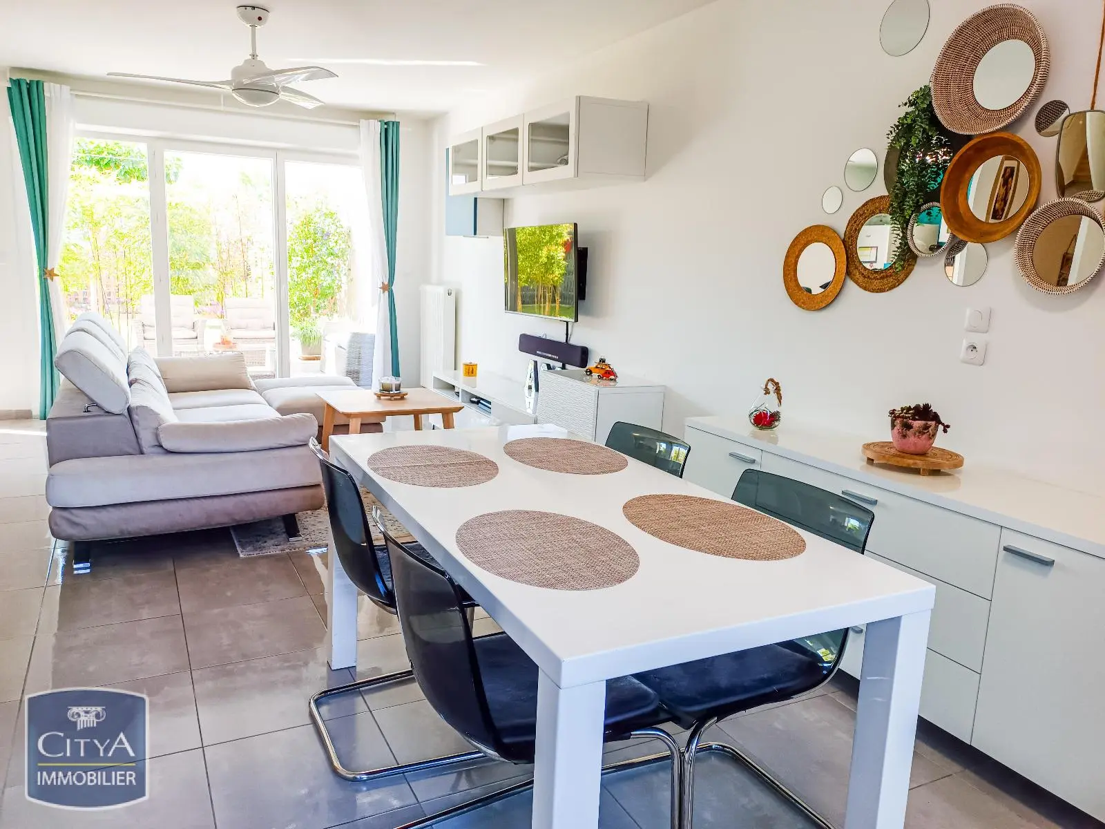 Photo 1 maison Istres
