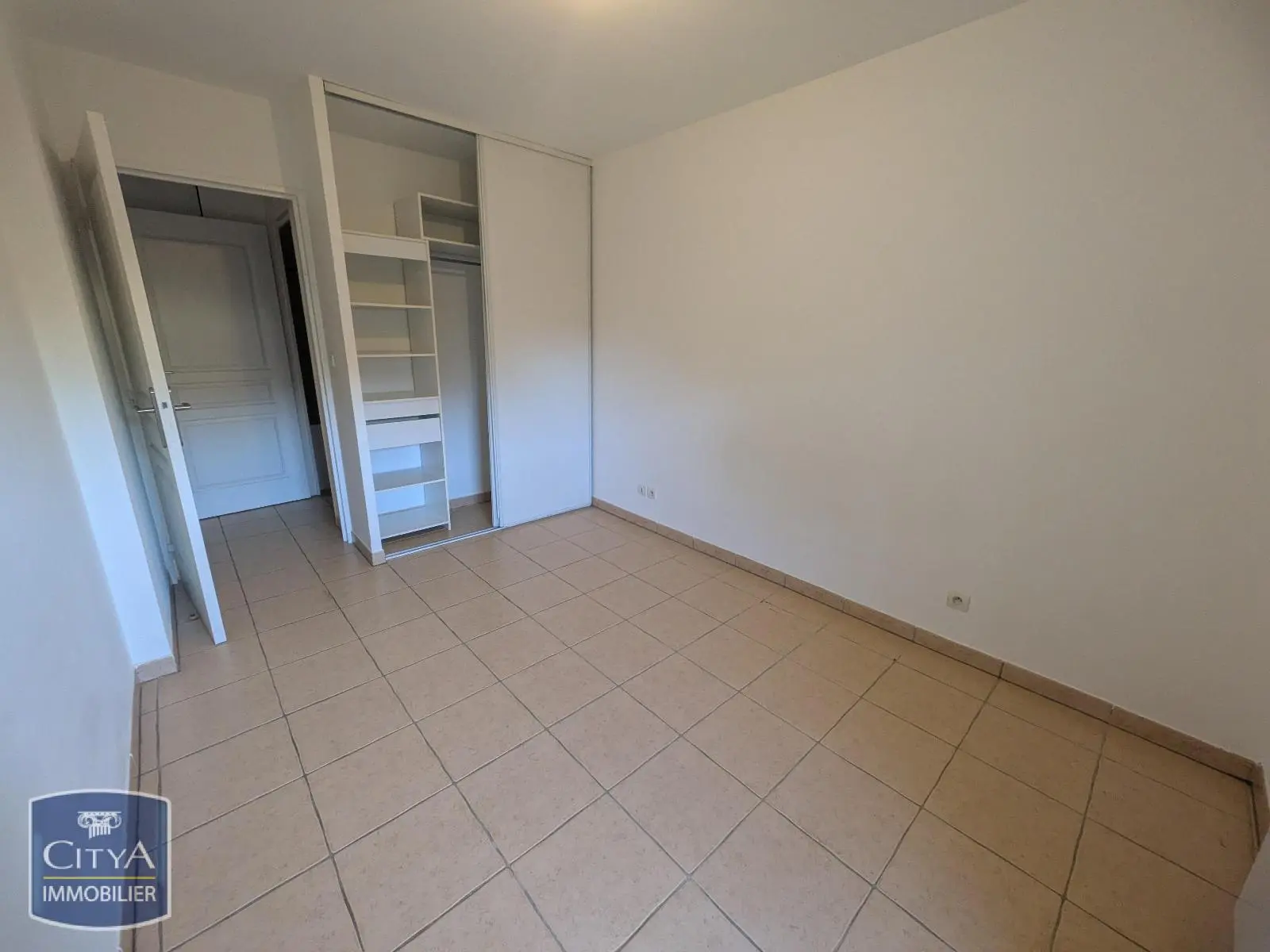 Photo 2 appartement Istres