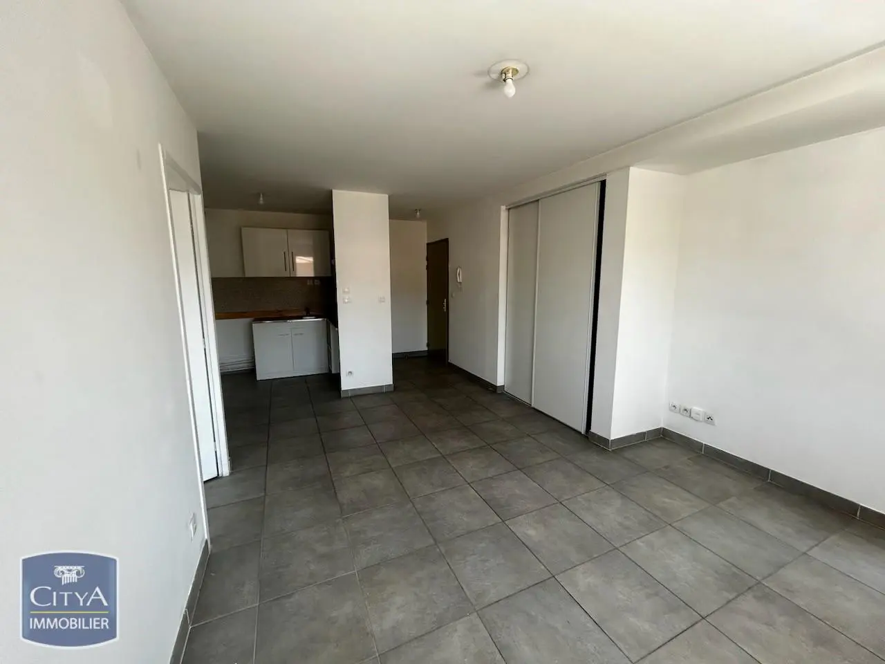 Photo 2 Appartement 2 pièces 42.75m²