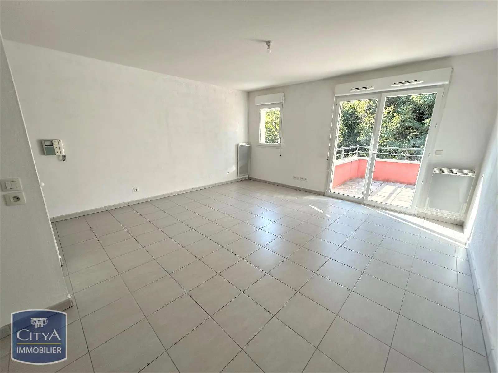 Photo 1 Appartement 1 pièce 33.6m²