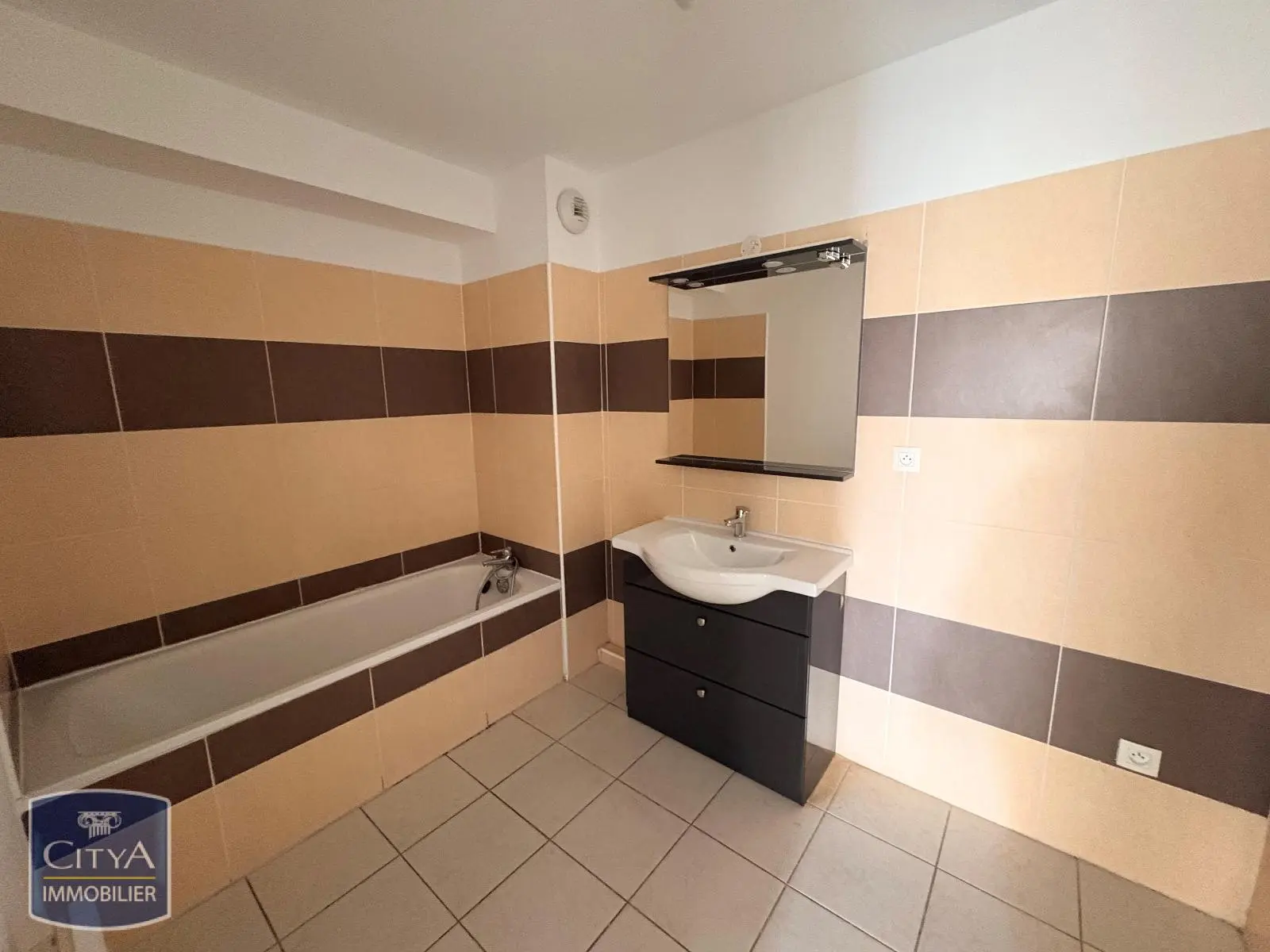 Photo 5 Appartement 4 pièces 76.97m²