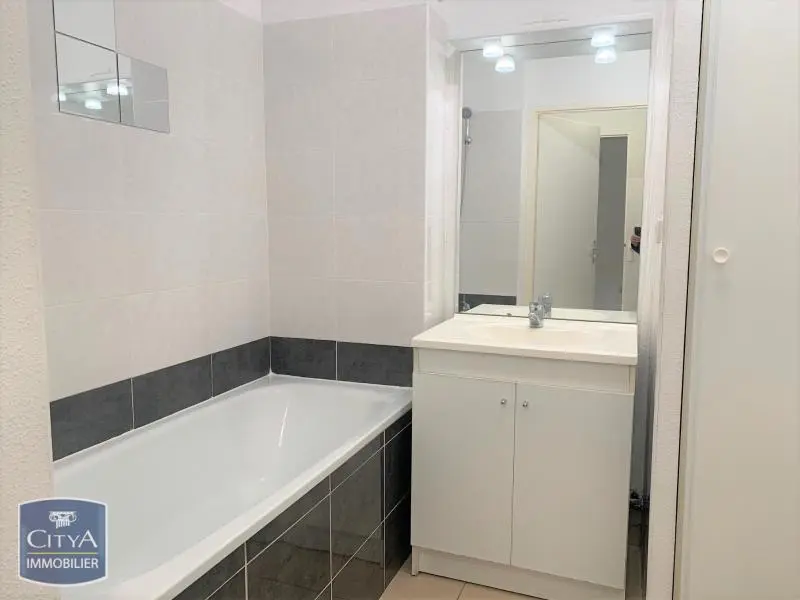 Photo 5 Appartement 2 pièces 47m²