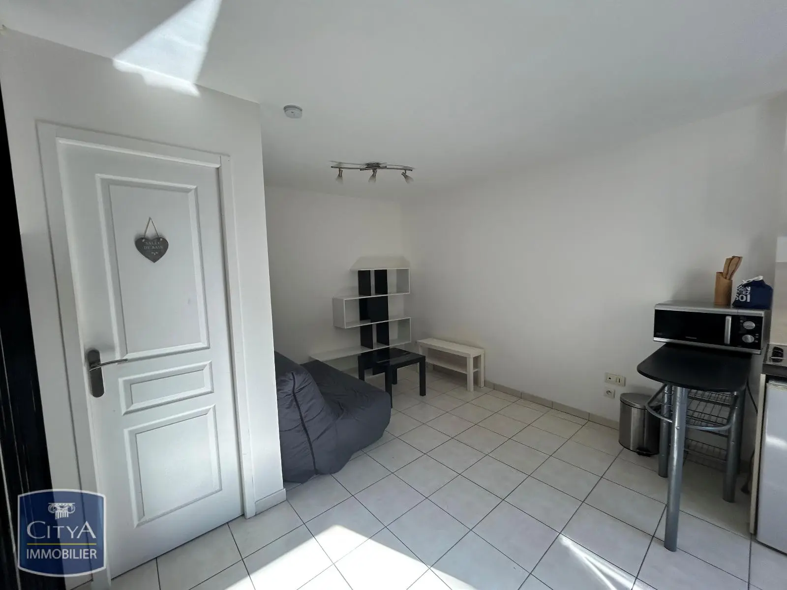 Studio à Istres