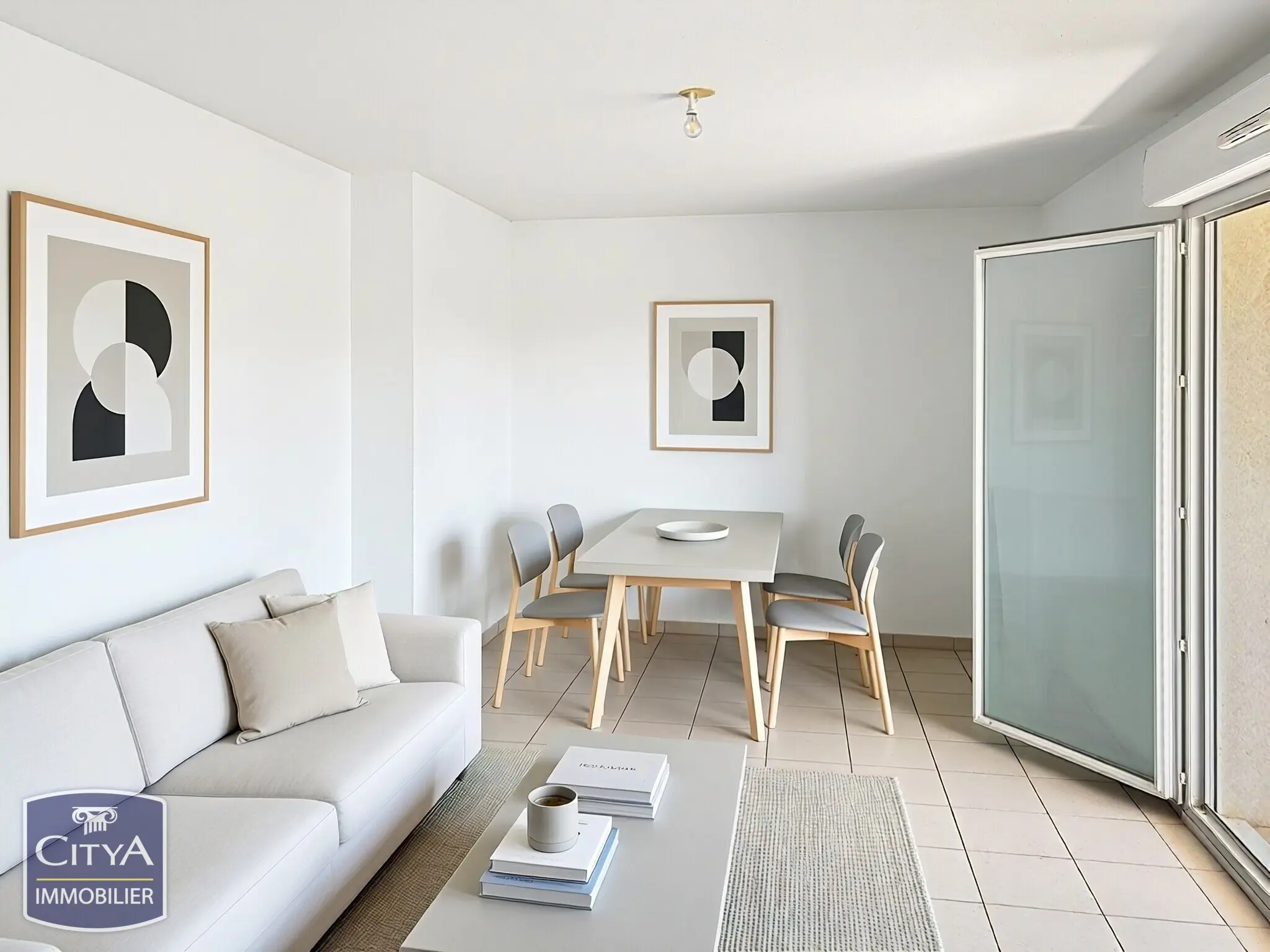 Photo 1 Appartement 2 pièces 48.48m²