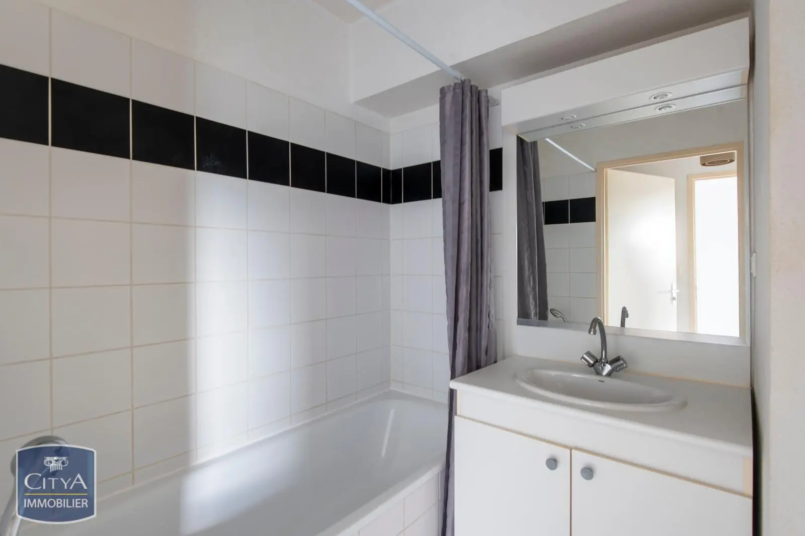 Photo 5 Appartement 1 pièce 35.46m²