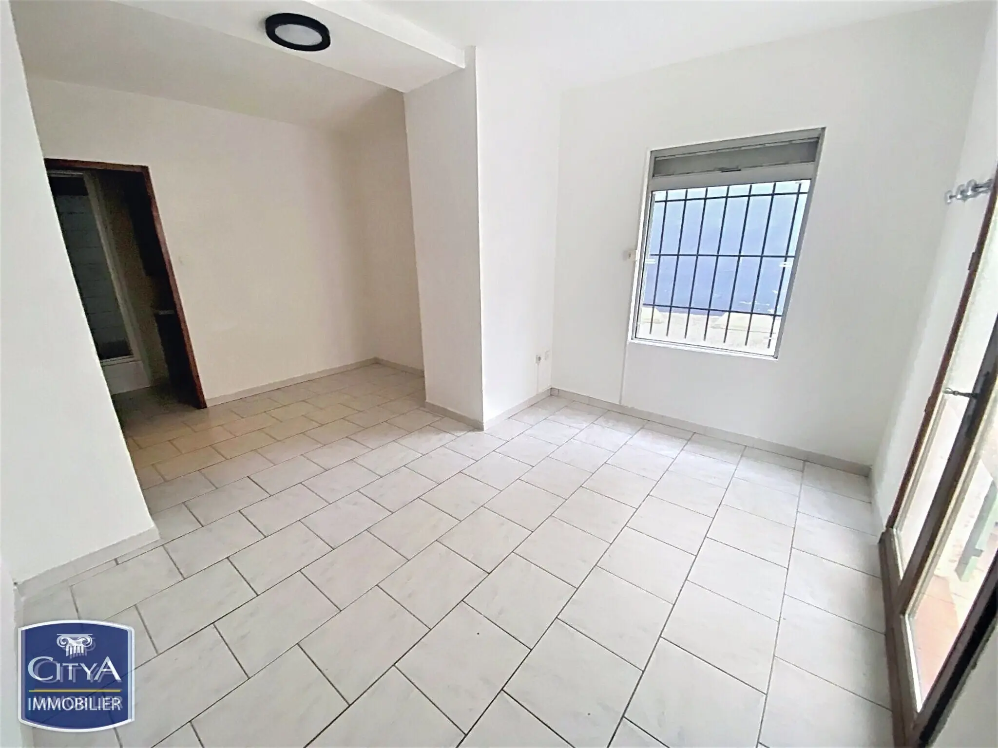 Photo 6 Immeuble 125m²