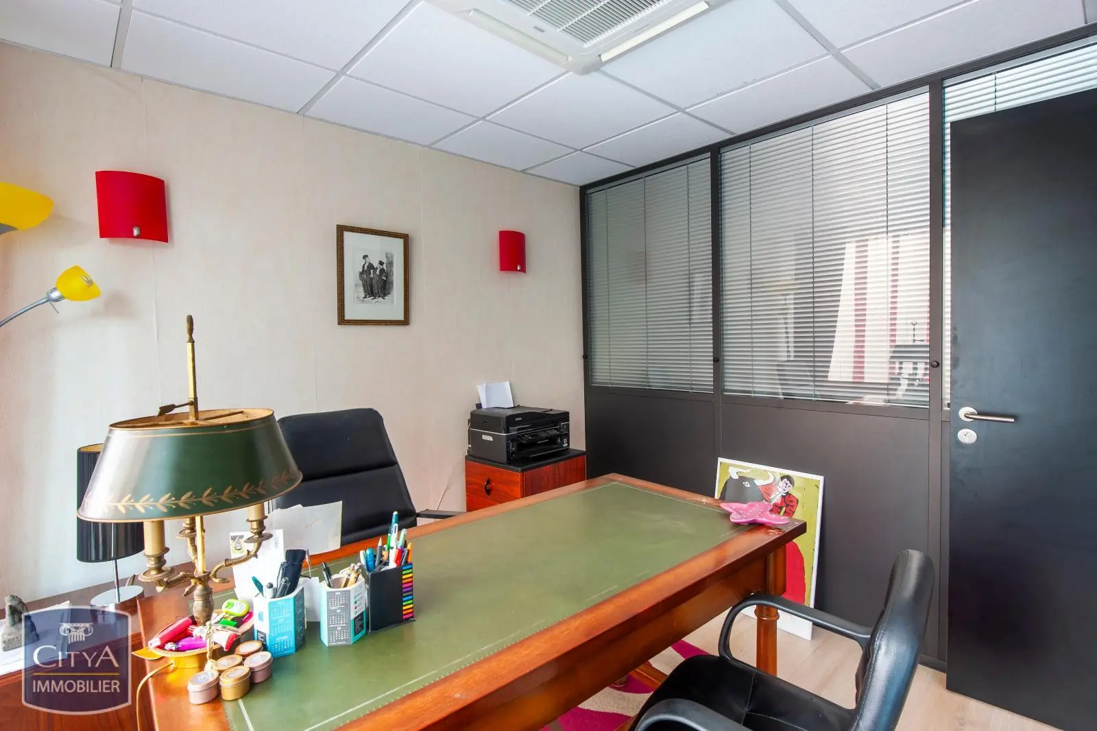 Photo Local Professionnel 3 pièces