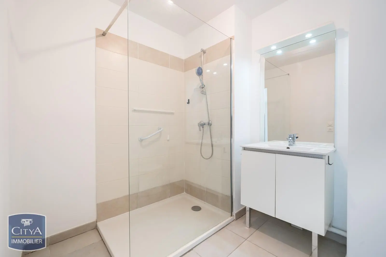 Photo 8 Appartement 2 pièces 54.64m²