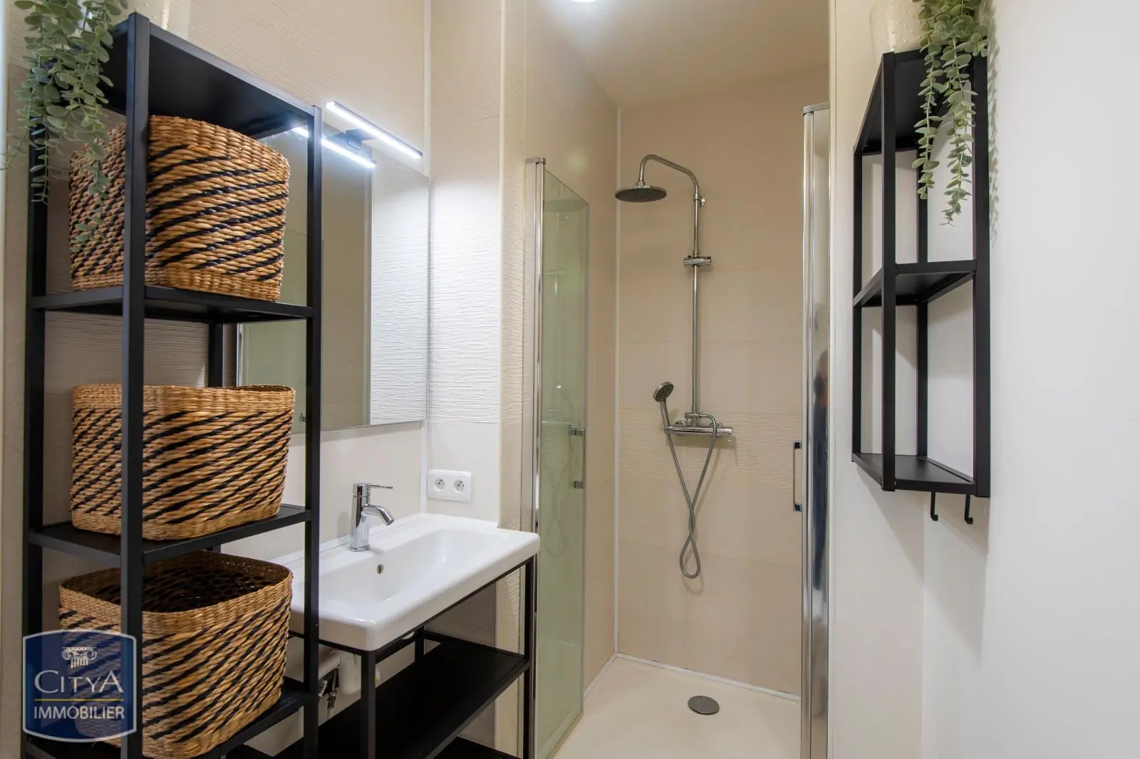 Photo 6 Appartement 1 pièce 27.22m²