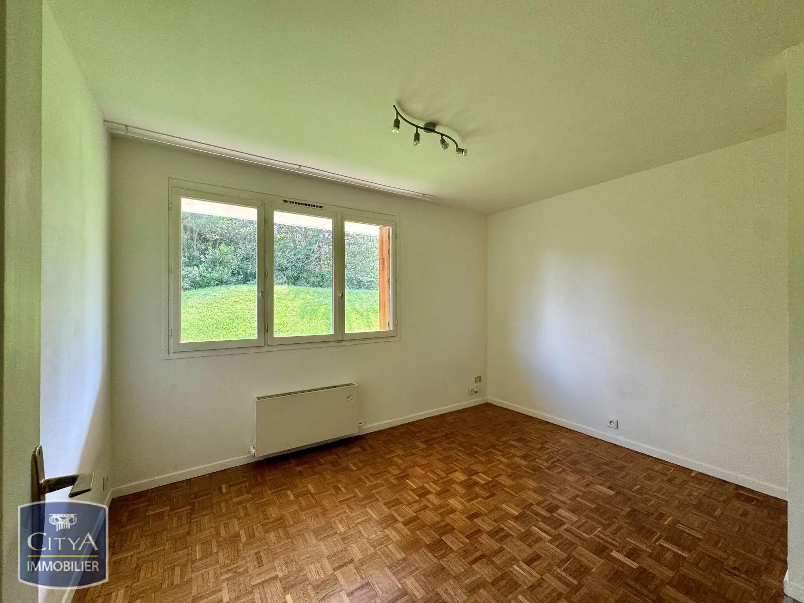 Photo 1 Appartement 1 pièce 23.1m²