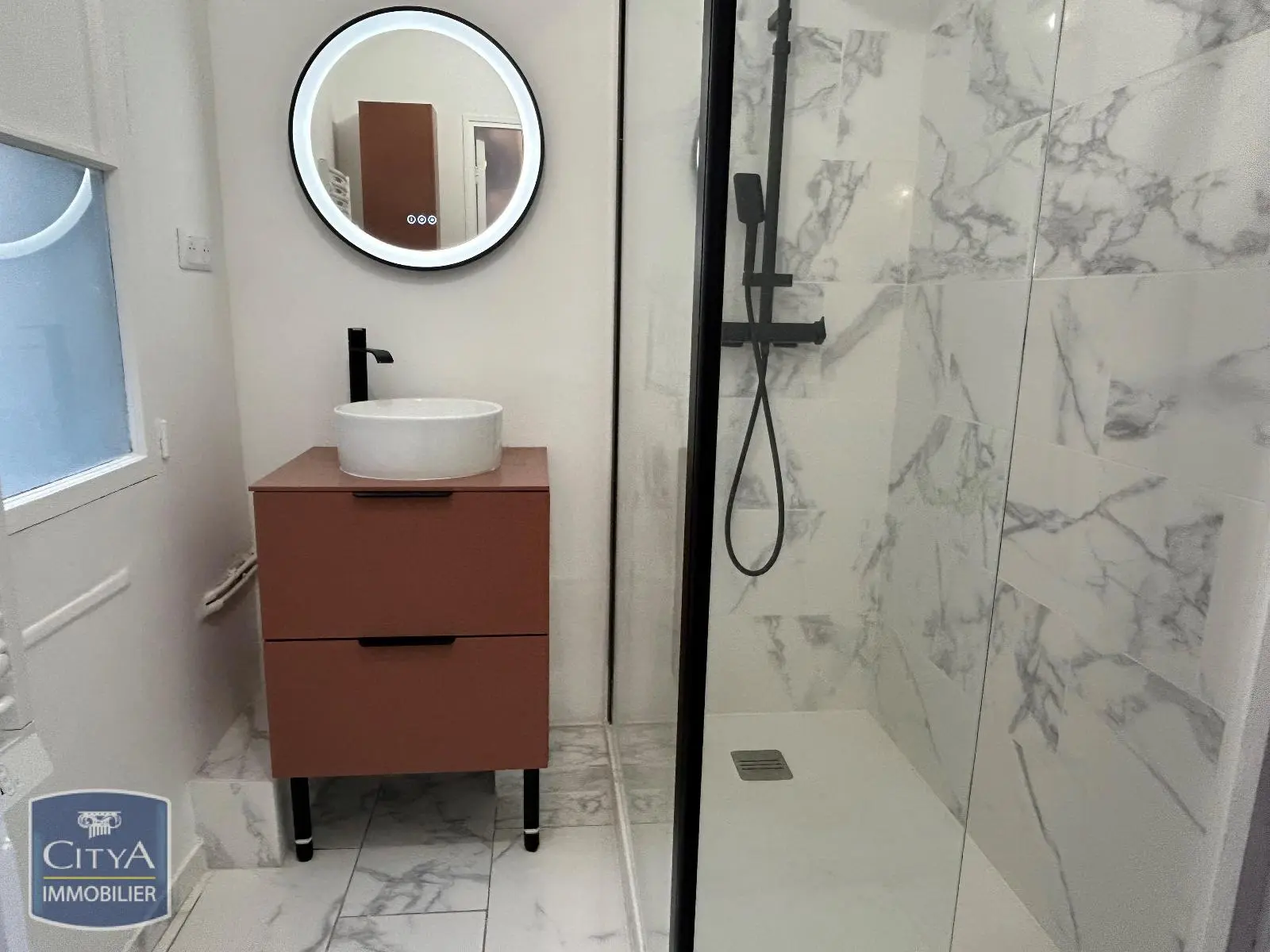 Photo 5 Local Professionnel 2 pièces 54.56m²