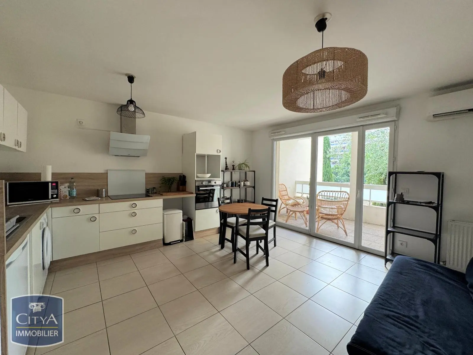 Photo 1 Appartement 3 pièces 57.14m²