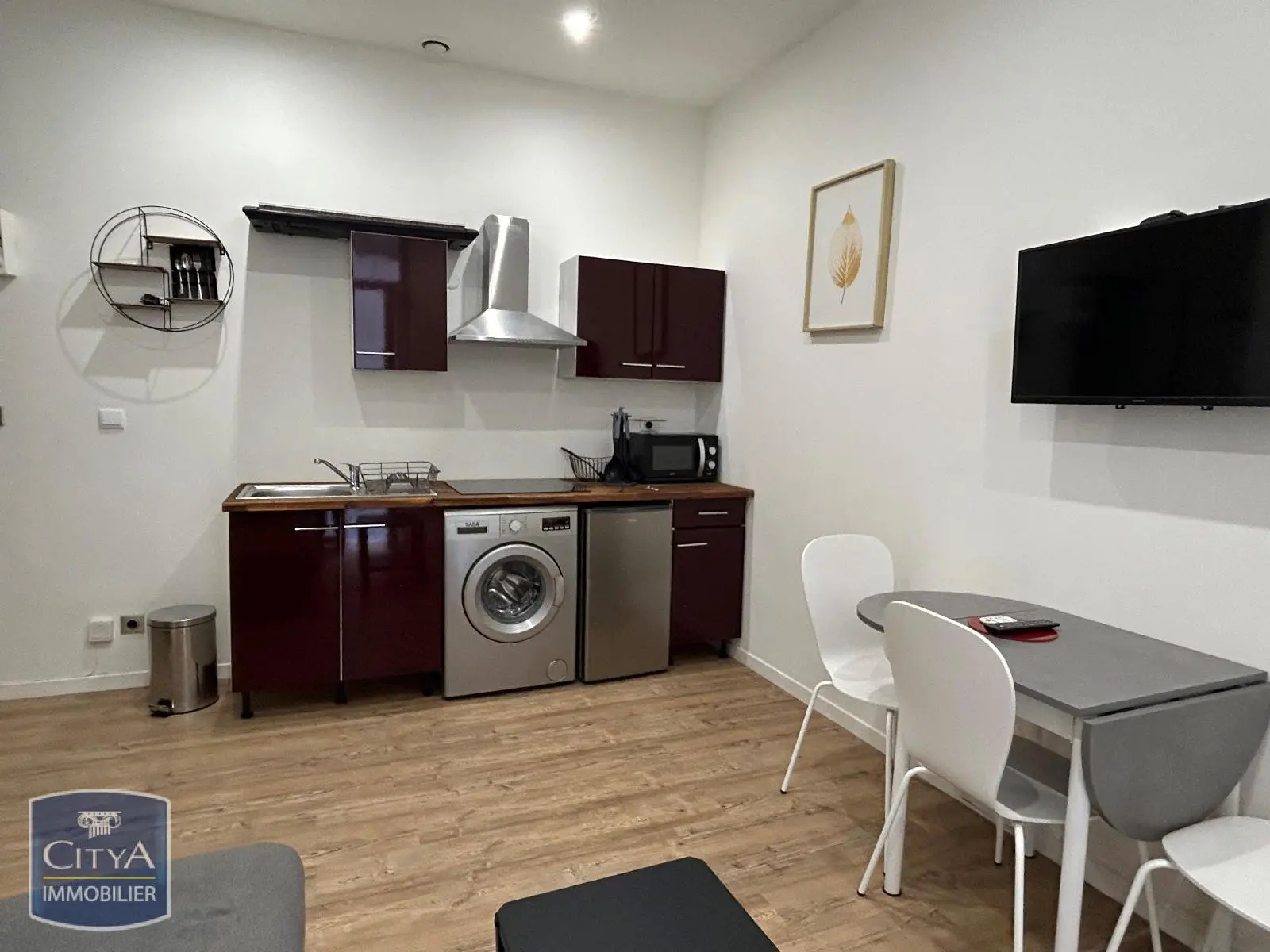 Photo 2 Appartement 1 pièce 24m²