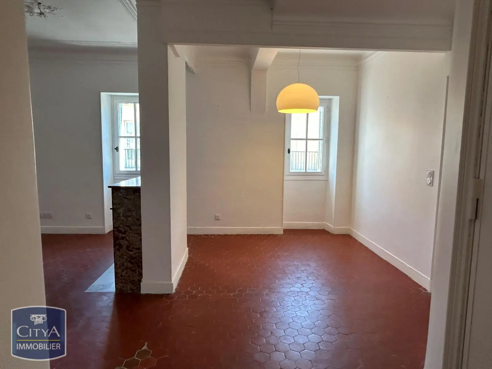 Photo 3 Local Professionnel 2 pièces 54.56m²